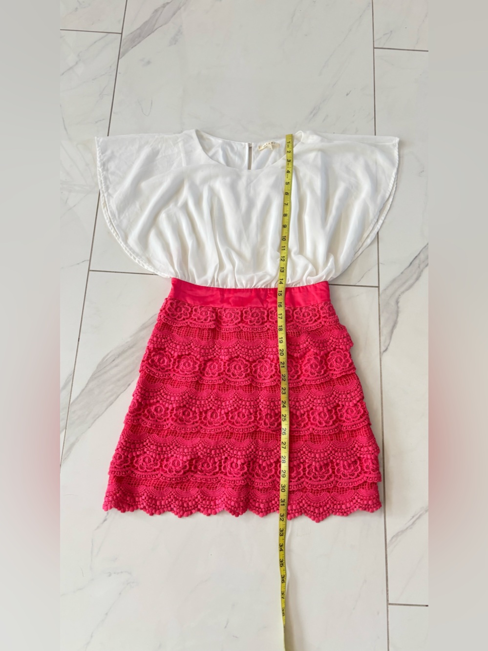 Miami Dress White Top with Hot Pink Embroidered Floral Lace Mini Skirt Small - Picture 13 of 15